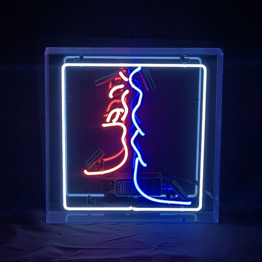 Love Kiss Neon Light Sign